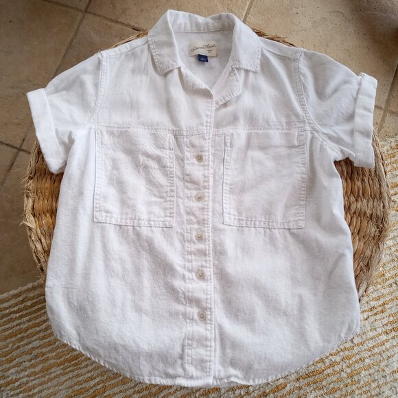 White Linen Short-Sleeve Button-Up - Picture 1 of 4